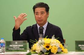 CLB Hà Nội duy trì HLV Makoto Teguramori